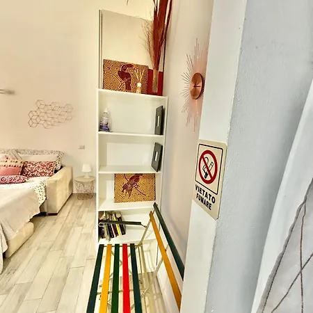 Joy House -central Near Metro Arco Della Pace Brera-entire Perfect For Work & Play, Nightlife With Ac & Fast Wifi Welcome To The Cool Joy House! *