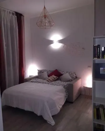 Joy House -central Near Metro Arco Della Pace Brera-entire Perfect For Work & Play, Nightlife With Ac & Fast Wifi Welcome To The Cool Joy House! Apartamento Milán
